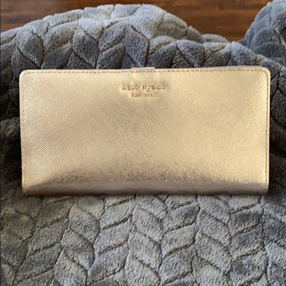 Kate spade wallet (Gold)